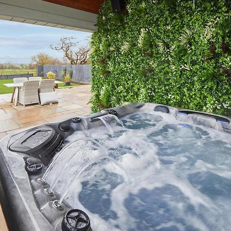 Host & Stay - The Stables Yarm Luaran gambar